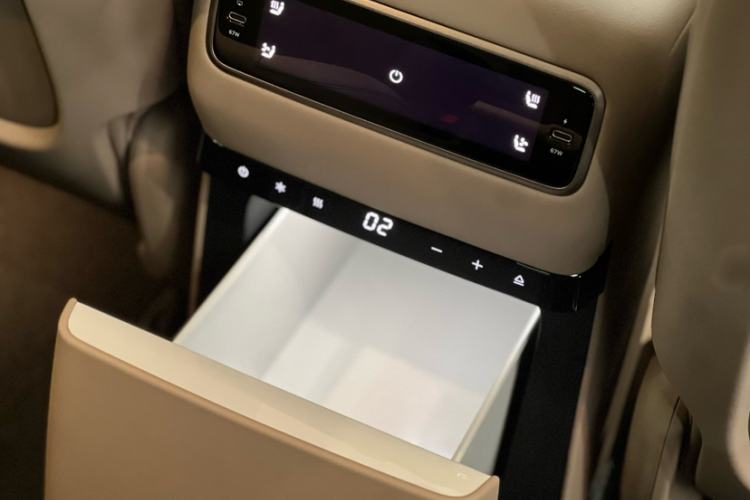 Used Li Auto Li Auto i8 2025 Model Standard Version