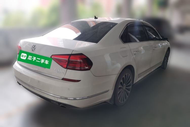 Used Volkswagen Passat 2016 330TSI DSG Prestige Edition
