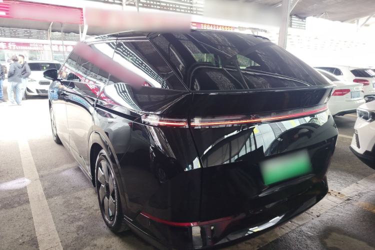 Used XPeng X9 2024 640 All-Wheel Drive High-Performance Max Rear Left 45 Deg