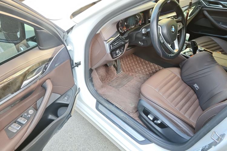 Used BMW 5 Series 2022 Restyled 525Li Luxury Package