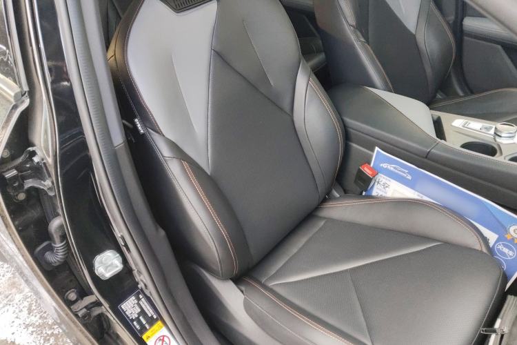 Used Changan UNI-V 2022 1.5T Prestige Version
