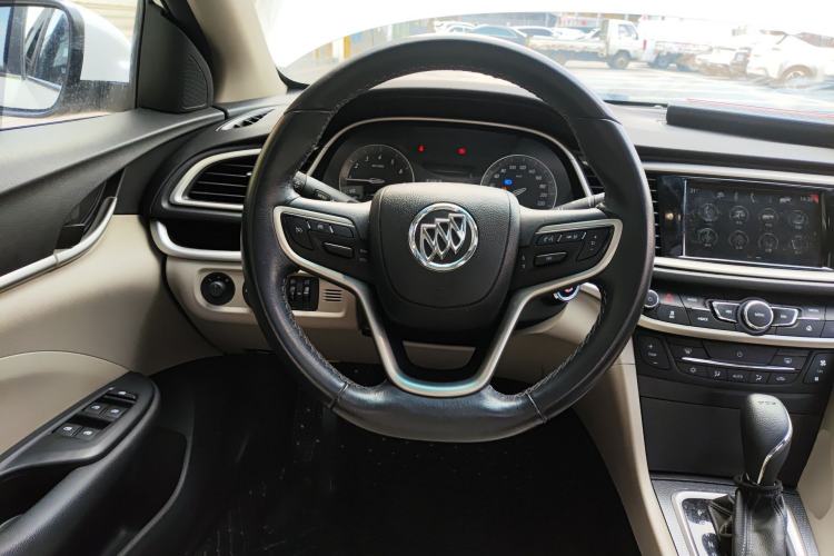 Used Buick GT 2019 15T Dual-Clutch Connected Elite Model China VI
