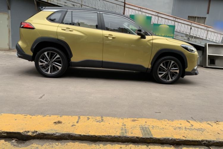 Used Toyota FRONTLANDER 2022 2.0L CVT Luxury PLUS Edition