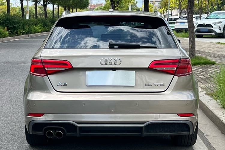 Used Audi A3 2018 30th Anniversary Edition Sportback 35 TFSI Fashion Model
