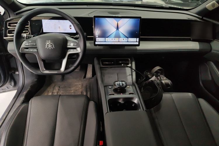 Used BYD Qin L 2025 DM-i Smart Drive 120KM Superior Model