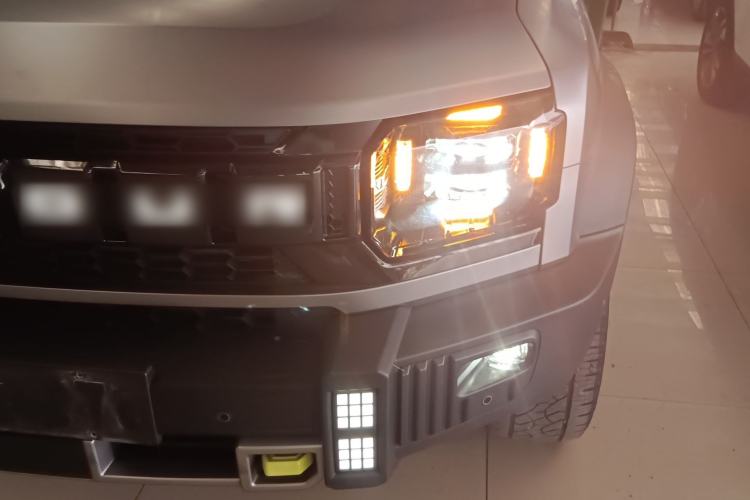 Used JETOUR Traveler 2023 2.0T All-Wheel Drive CrossPRO+
