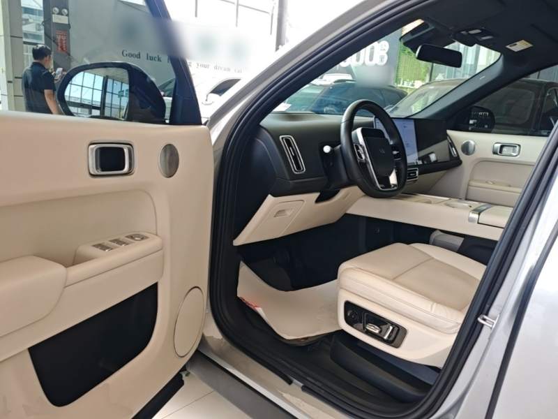 Used Li Auto L9 2022 Max model — 15