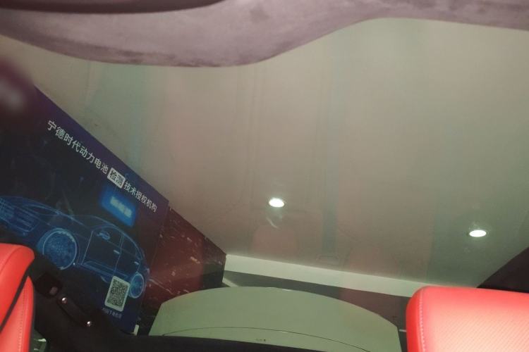 Used Xiaomi Auto SU7 2024 Four-Wheel Drive Ultra-Long Range Advanced Intelligent Driving Max Edition
