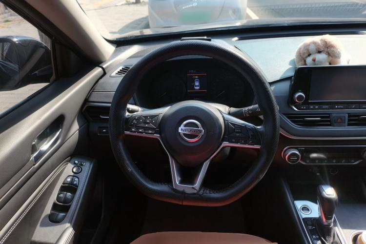 Used Nissan Teana 2019 2.0L XL Comfort Edition Steering Wheel