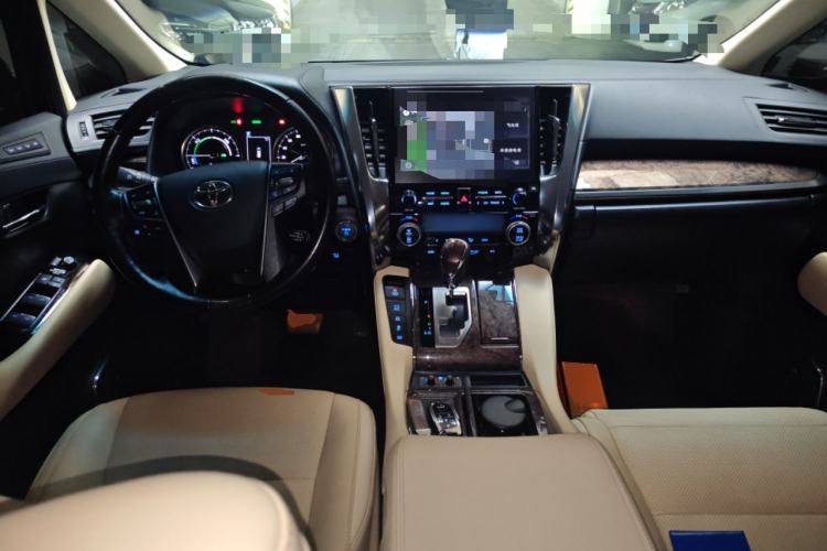 Used Toyota Alphard 2021 Dual-Motor 2.5L Premium Edition Center Console
