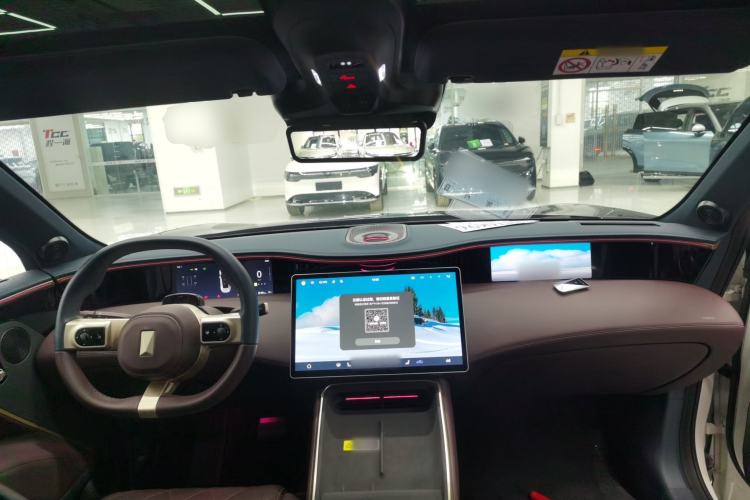 Used Avatr 11 2025 Ultra Extended-Range Edition
