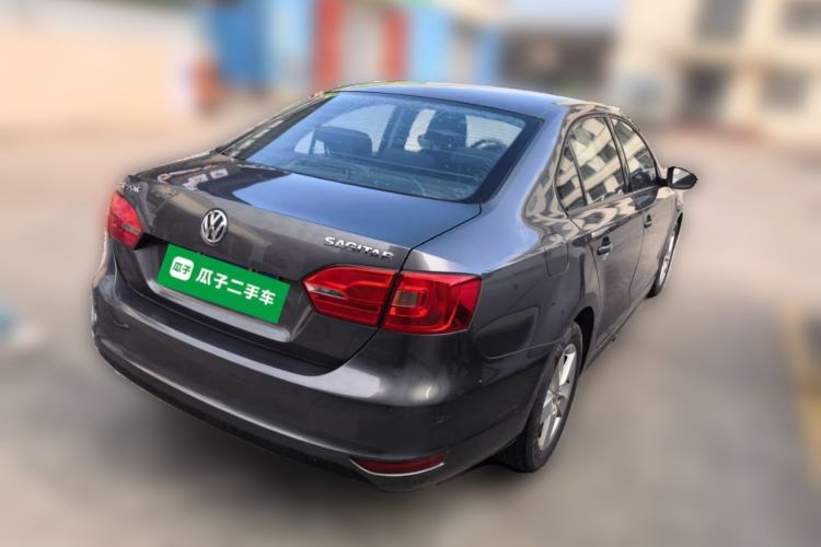 Used Volkswagen Sagitar 2012 1.6L Manual Fashion Edition