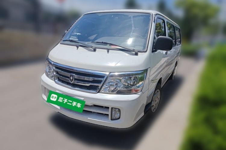 Used Jinbei Hiace  Front Left 45 Deg