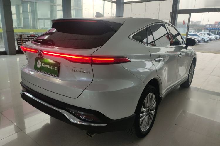 Used Toyota Harrier 2023 2.0L CVT Two-Wheel Drive Deluxe Edition