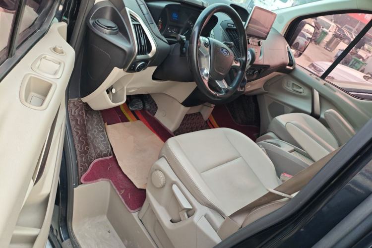 Used Ford Tourneo Custom 2017 2.0T Automatic Elite Edition Driver Seat