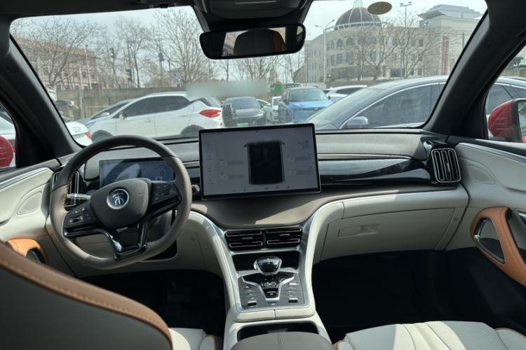 Used BYD Song Pro New Energy 2022 DM-i 110km Flagship Pro Model Interior 14