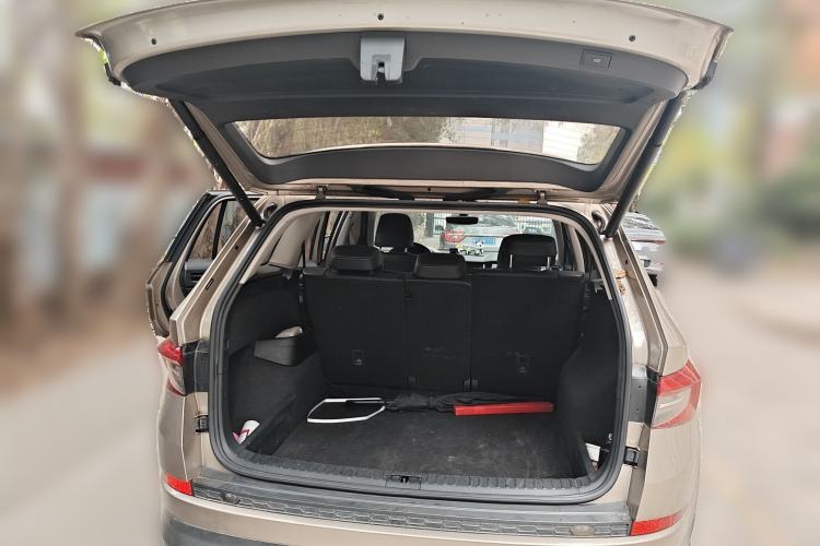 Used Skoda Kodiaq 2018 TSI330 5-Seater Two-Wheel-Drive Luxury Enjoyment Edition Trunk