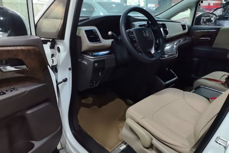 Used Honda Odyssey 2017 2.4L Comfort Edition Driver Seat