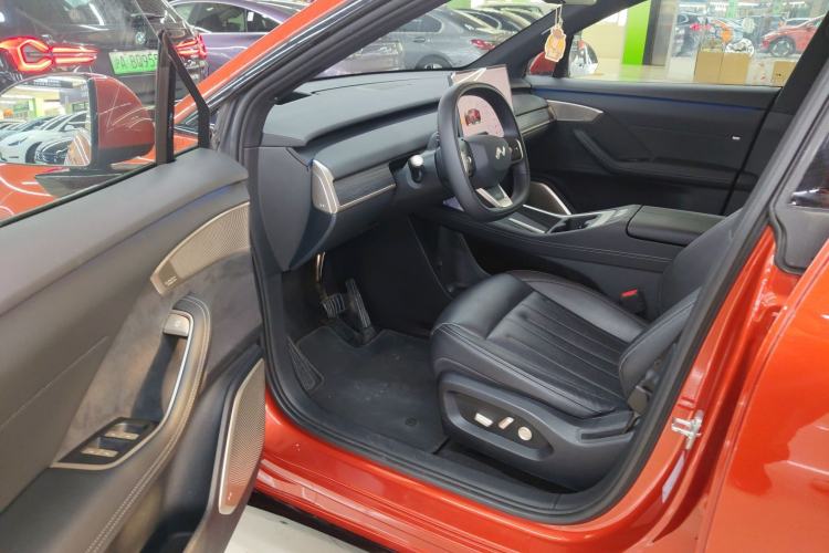 Used ONVO L60 2024 60 kWh Rear-Drive Version Driver Seat