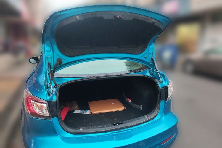 Used Mazda 3 2011 Sedan 1.6L Automatic Elite Model
