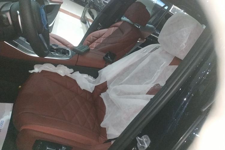 Used BMW X5 2025 Model, xDrive 40Li M Sport Night Package
