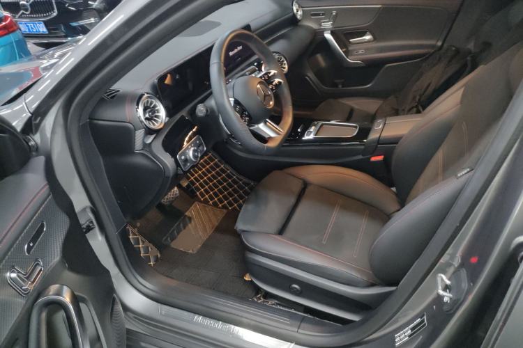 Used Mercedes-Benz A-Class 2024 Updated A 200 L Fashion Version Left Front Seat