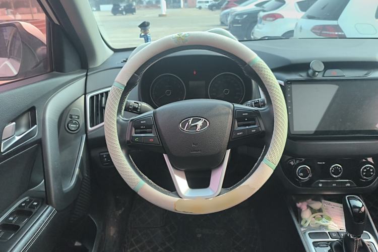 Used Hyundai ix25 2017 1.6L Automatic Smart Version
