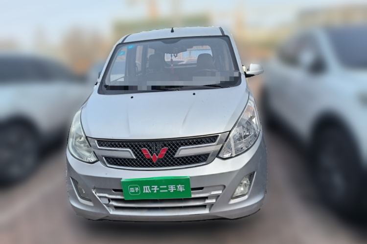 Used Wuling Rongguang V 2016 1.5L Standard Version
