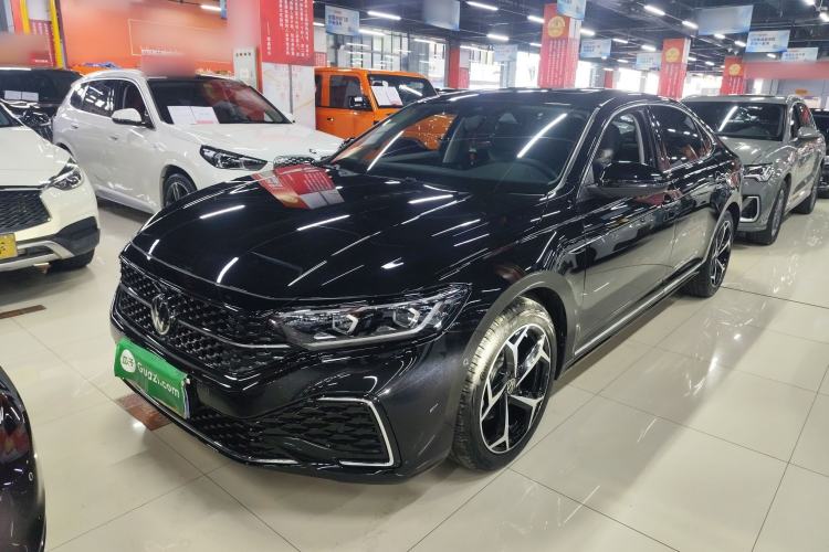 Used Volkswagen Passat 2025 Outstanding Model 380TSI Starry Dragon Glorious Edition