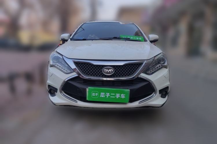 Used BYD Tang New Energy 2015 2.0T Four-Wheel-Drive Flagship Model