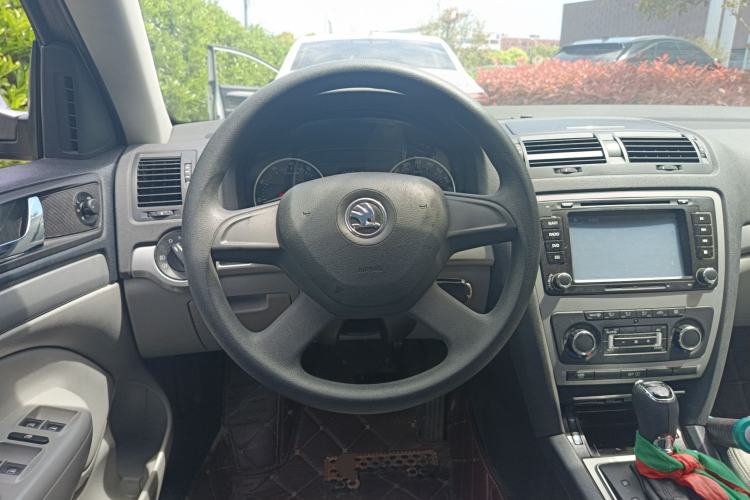Used Skoda Octavia 2014 1.6L Automatic Yijun Edition