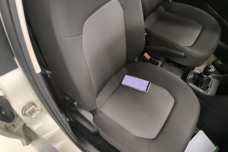 Used Volkswagen Jetta 2015 1.6L Manual Fashion Edition Right Front Seat