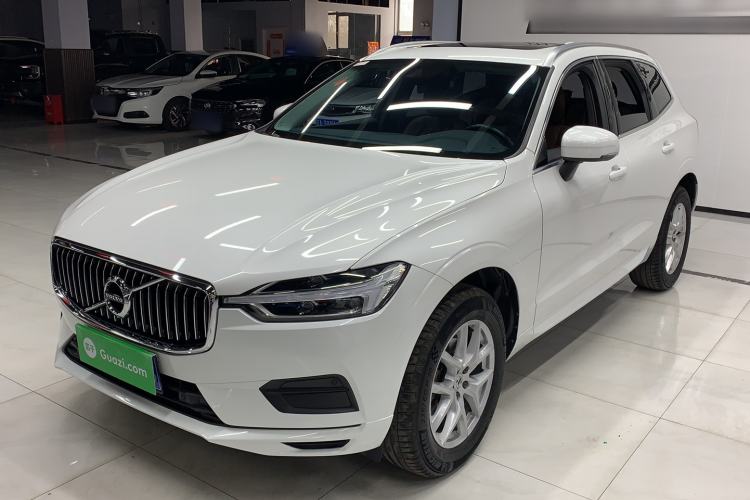 Used Volvo XC60 2019 T5 4x4 Smart Edition China VI Standard