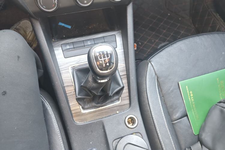 Used Skoda Octavia 2016 1.6L Manual Smart Drive Version