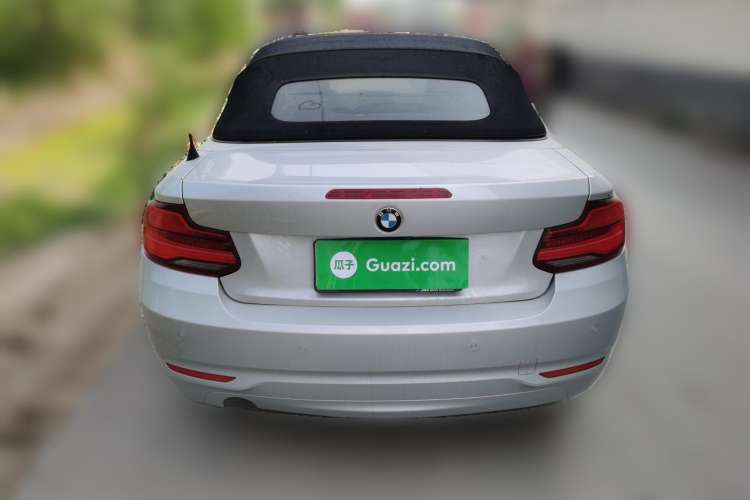 Used BMW 2 Series 2018 220i Convertible Coupe Sports Design Package