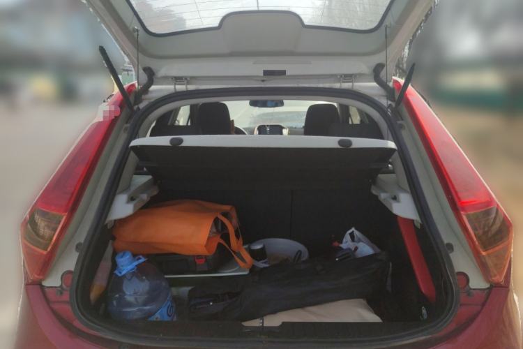 Used MG 3 2016 1.3L AMT Comfort Edition Trunk