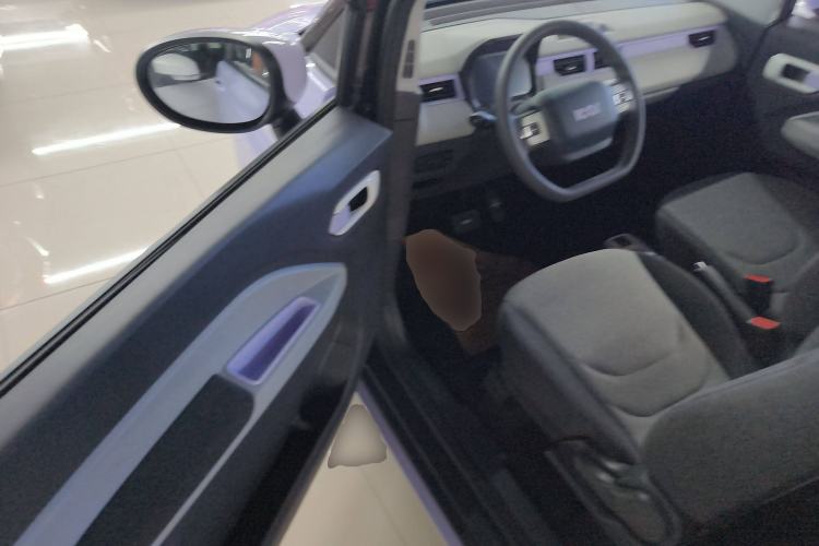 Used Chery QQ Ice Cream 2022 170km Sundae Phosphate Lithium-Ion