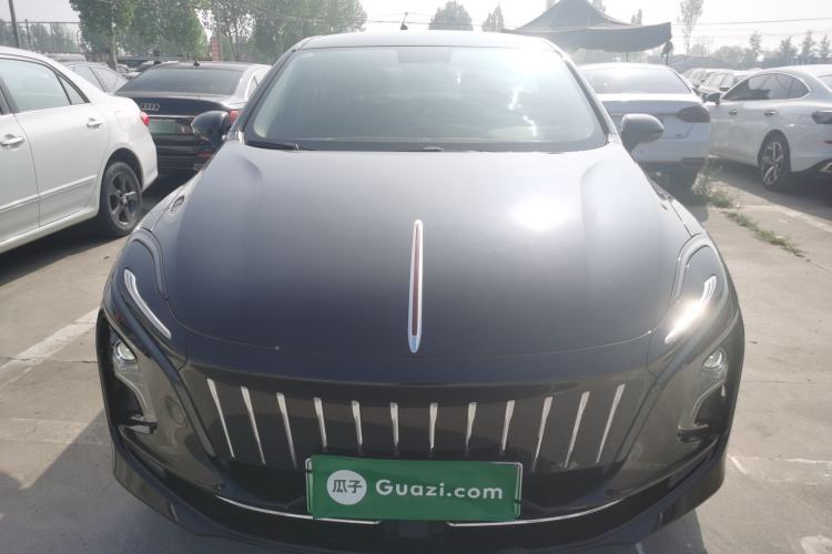 Used Hongqi E-QM5 2022 431 km Charge & Enjoy Edition Front