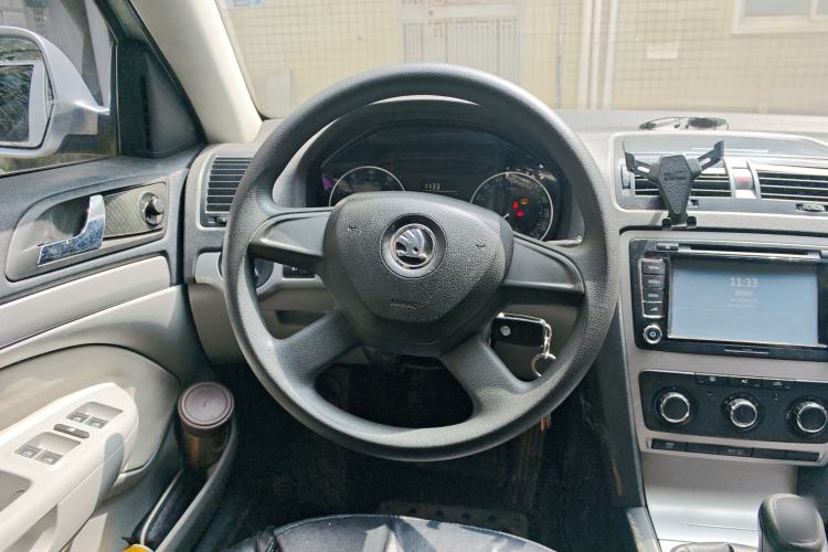 Used Skoda Octavia 2014 1.6L Manual Yijie Edition