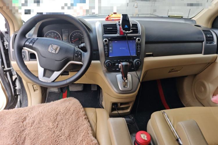 Used Honda CR-V 2007 2.4L automatic four-wheel drive Prestige Edition Center Console