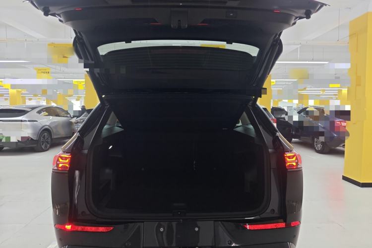 Used Volkswagen Tavendor 2026 Model 380TSI Four-Wheel Drive R-Line Cruise Zhongxiang Edition