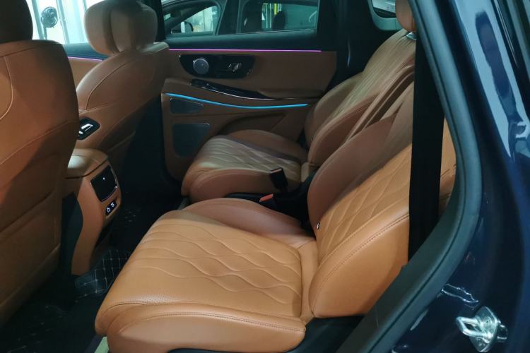 Used EXEED Lanyue C-DM 2025 180 Ultra-Long Range Ultra All-Wheel Drive 6-Seater Left Rear Seat