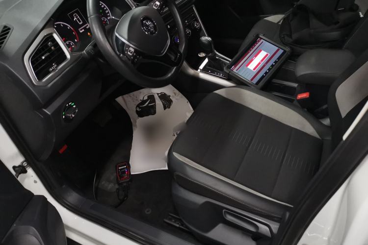 Used Volkswagen T-ROC 2018 280TSI DSG Two-Wheel Drive Advanced Version China V Emission Standard