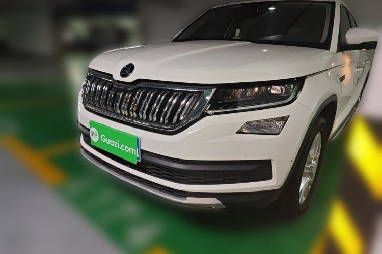 Used Skoda Kodiaq 2018 Facelifted TSI330 5-Seater Two-Wheel-Drive Luxury Enjoyment Edition