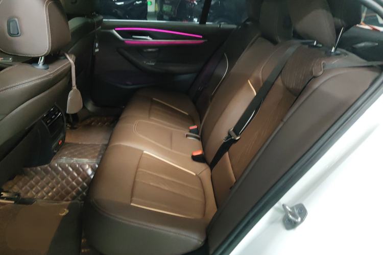 Used BMW 5 Series 2022 Restyled 530Li Leading Edition M Sport Package
