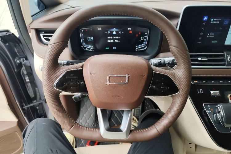 Used Bestune M9 2023 2.0T Ultimate Edition
