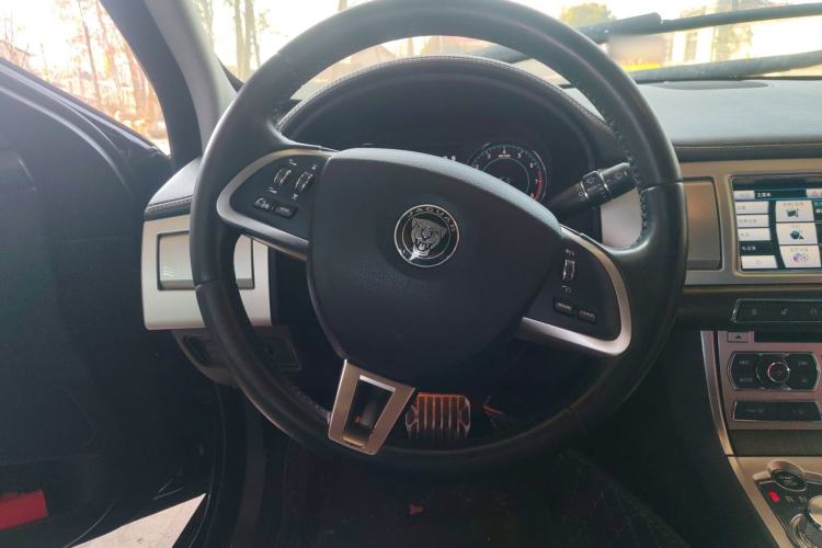 Used Jaguar XF 2015 XF 2.0T Sportbrake Luxury Edition
