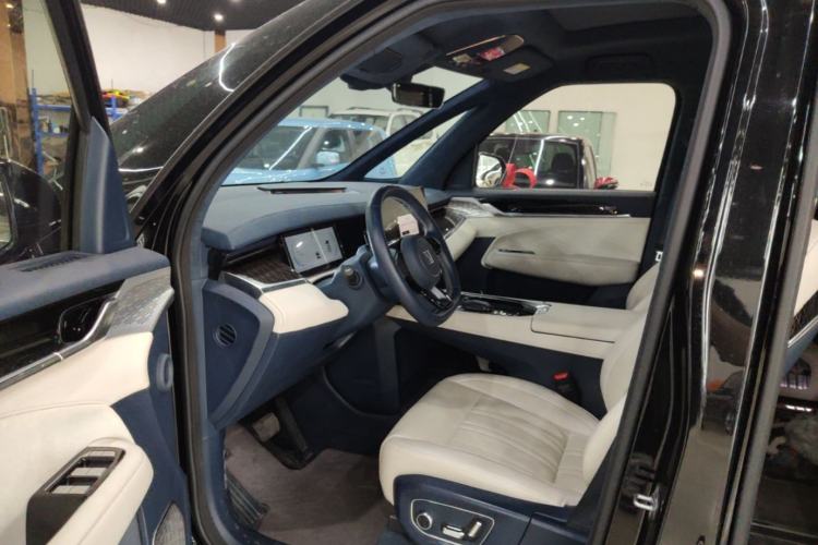 Used Zeekr 009 2022 WE Edition