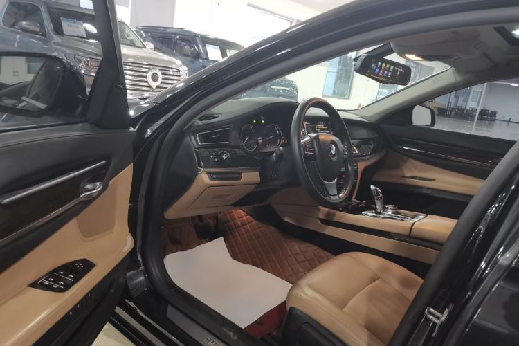 Used BMW 7 Series 2014 730Li Premium Edition
