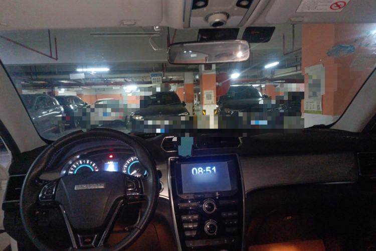 Used Haval H2 2016 Red-Label 1.5T Manual Two-Wheel Drive Luxury Model
